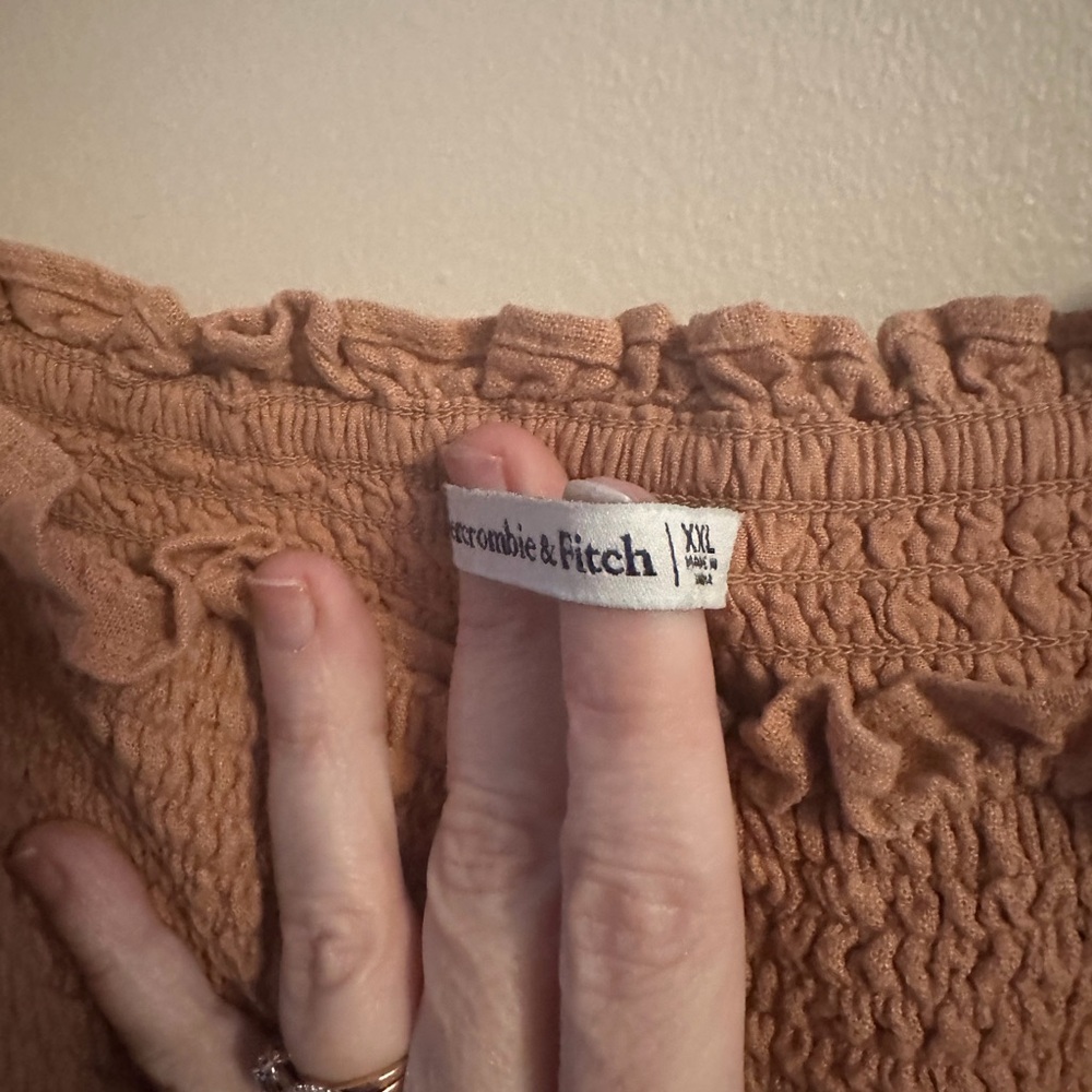 Abercrombie & Fitch Tan Midi Dress with Puff Sleeves - Picture 2 of 3